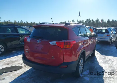 2014 Toyota Rav4 Le из США, поврежденный, VIN JTMBFREV5EJ009780